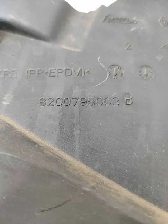 Renault Twingo II 2010 Tidsremsskydd OEM 8200795003B image 7