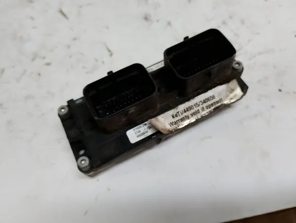 Unité de contrôle moteur Fiat OE 46808846 image 4