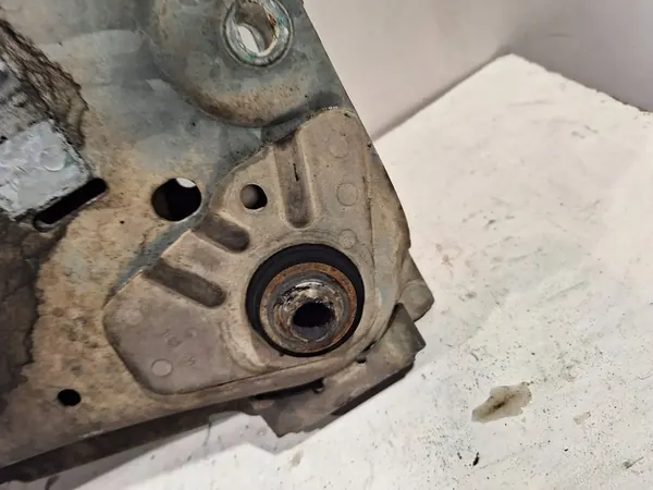 Supporto anteriore 8200503491 Renault Trafic II Opel Vivaro A image 2