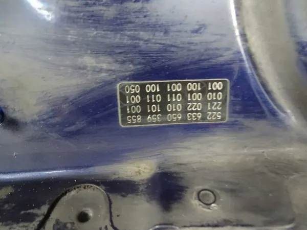 Mercedes-Benz A2218800157 Motorhuv image 6