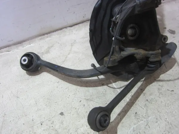 BMW OEM 31316796410 Voorste Rechter Ophangingsarm image 8