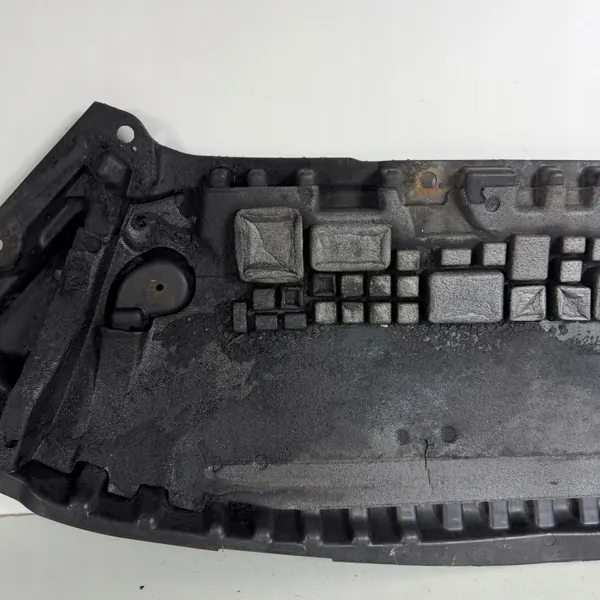 Protector inferior parachoques Mercedes C W204 OEM A2045200723 image 9
