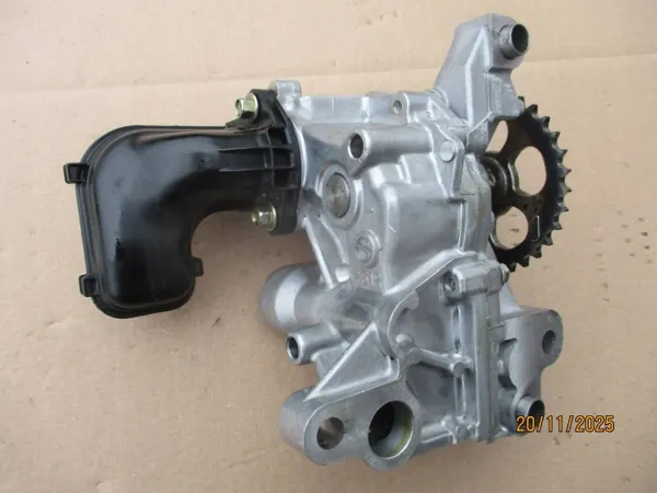 Gebruikte Mazda oliepomp OEM 207112025 voor Mazda 3 III image 3
