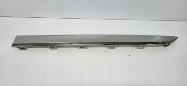 OEM 8305301D Moldura Puerta Trasera Derecha Toyota Proace 2 image 2