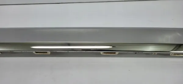 OEM 8305301D Moldura Puerta Trasera Derecha Toyota Proace 2 image 8