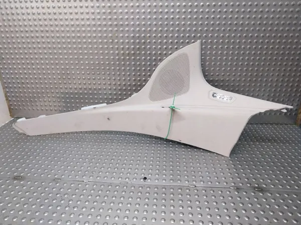 OEM A2136904600 Ovenpilarin Suoja Oikea Taka Mercedes image 2