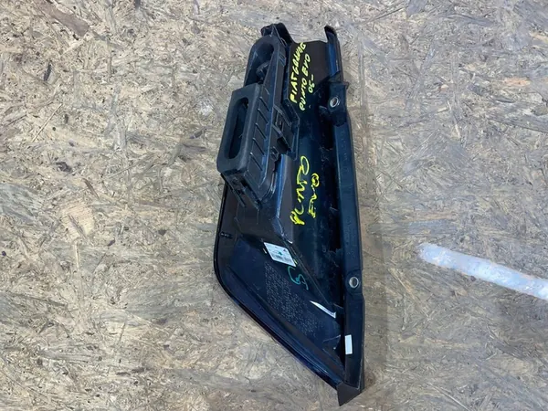 Fiat Punto Evo 09- Luz Trasera Derecha image 6