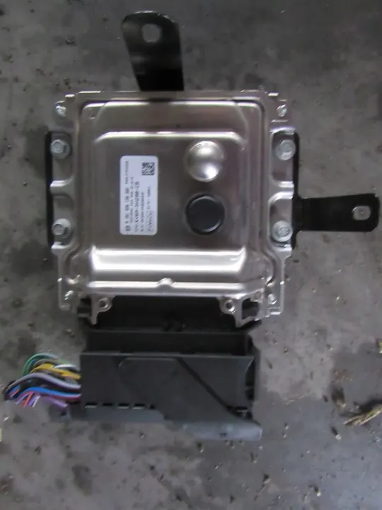 Contrôleur AdBlue Ford Galaxy MK4 image 1