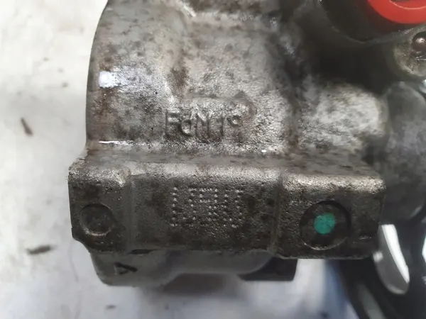 Bomba de direção assistida Renault Laguna II image 6