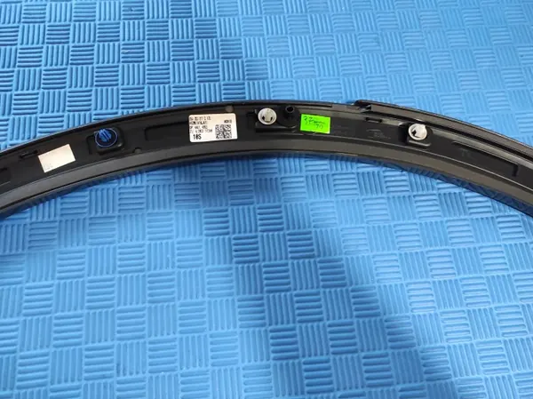 Audi Q4 e-tron Cache-boue arrière gauche OEM 89A853817C image 9