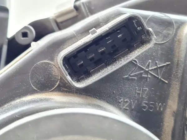 2004 Nissan Primera Heijastin 1EJ238010 image 2