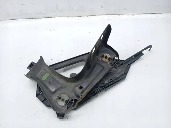 Skoda Octavia II Fäste image 4