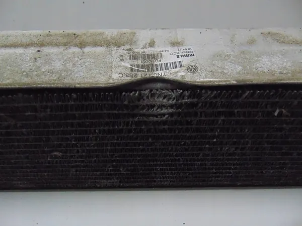 Volkswagen OE Intercooler 7N0121253C image 3