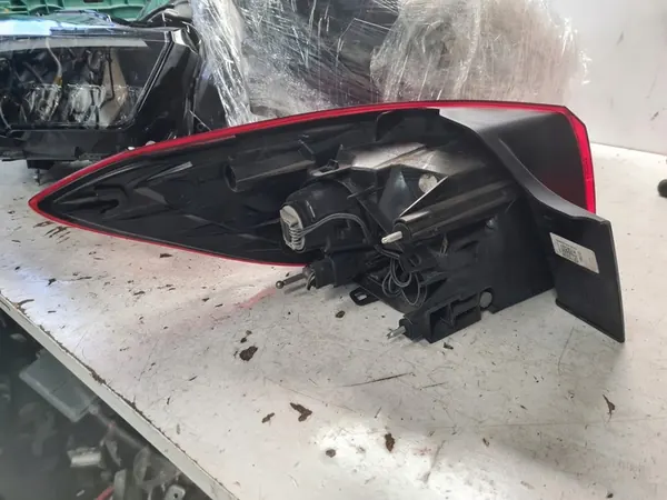 OPEL ASTRA K 5 KOMBI LUZ TRASERA DERECHA LED AS 39077377 image 5