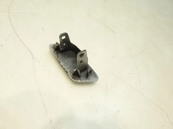 Tappo ugello lavaggio destro VW Passat B7 3AA955110 image 3