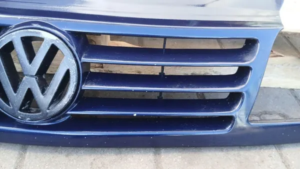 Grille VW Sharan 1.9TDI 99R OEM 7M0853651 image 4
