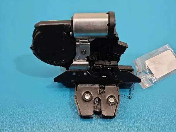 OEM 5920330AC bakluckelås för Opel Insignia B image 6