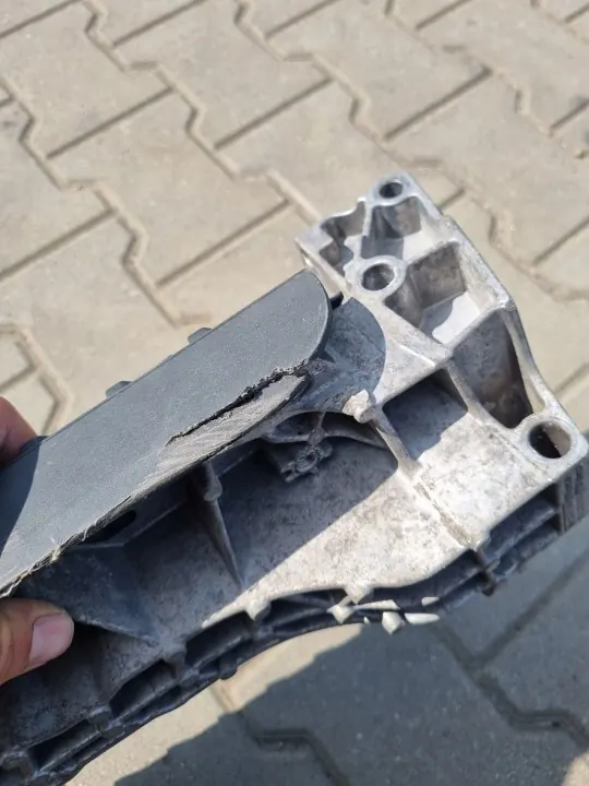 OEM 84326006 Rechte Untere Trittstufe Volvo FH 5 image 6