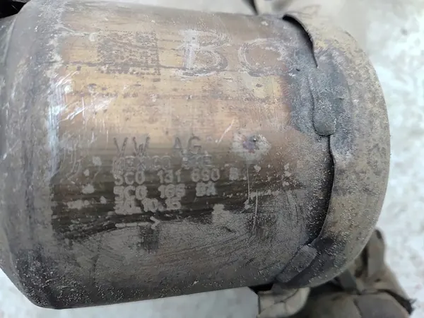 VW Beetle 16 Pakoputki Katalysaattori Täydellinen 1.8 image 3