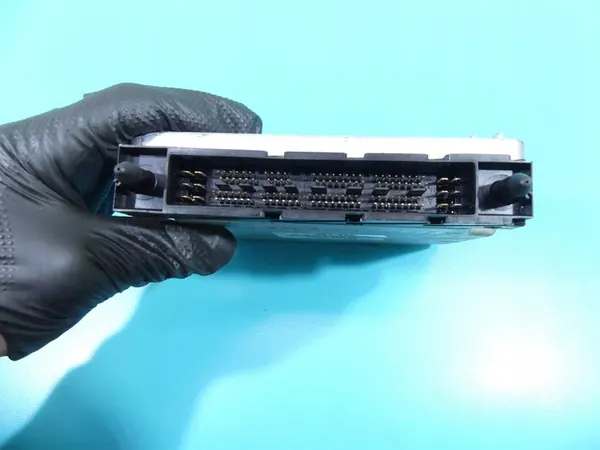 Unité de contrôle moteur 079700-8831 Volvo S60 I 2.4 20V image 3