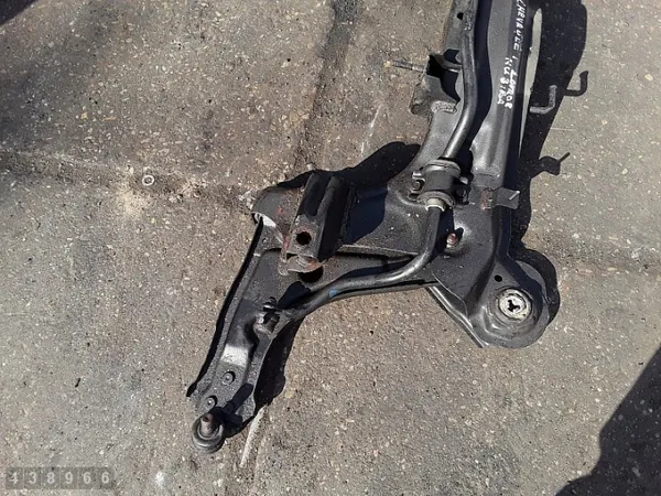 Bastidor auxiliar OEM AM-438966 para Chevrolet Nubira image 3