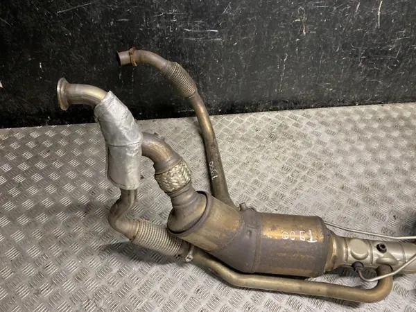 Land Rover OEM 82144236 Katalysator image 3