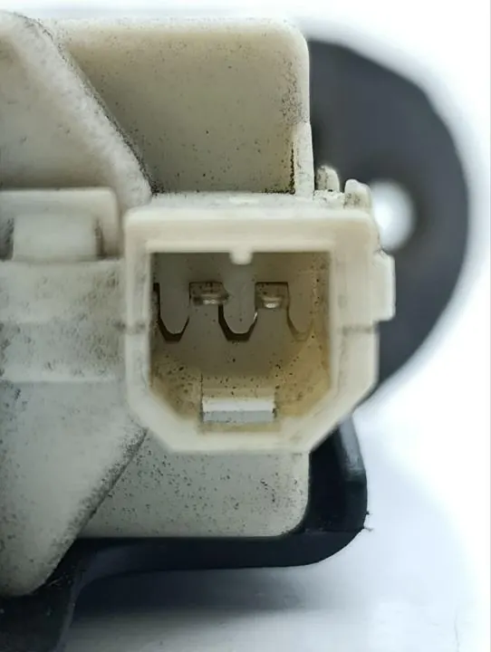 Kraftstoffklappen-Verriegelungsaktuator OEM 60682498 Maserati image 7