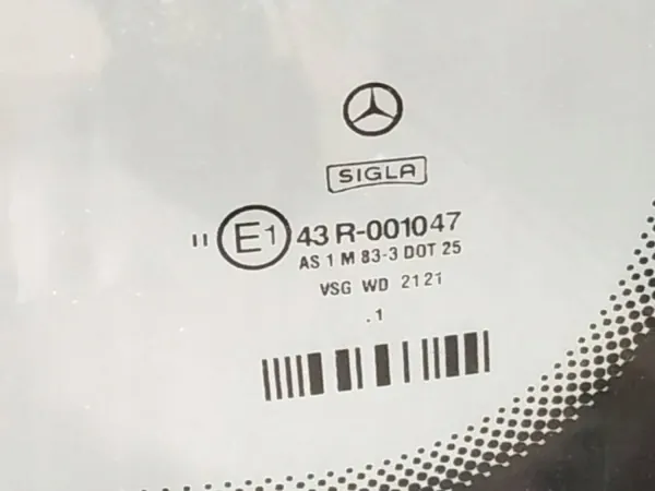 Parabrisas Mercedes-Benz E W210 usado OEM 43R-001047 image 3