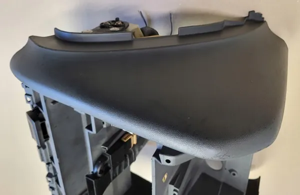 Keskikonsolin paneelin kansi Audi A3 8L OE image 4