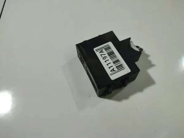 Ordinateur d'immobilisation OEM 11610006014 Toyota Avensis image 2