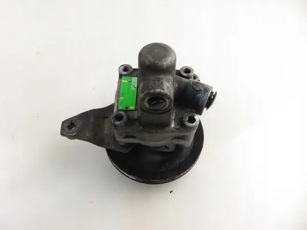 Bomba de direção assistida ZF 050145155A image 5