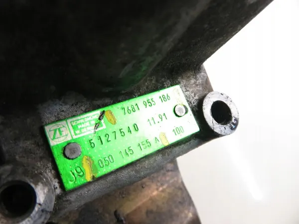 Bomba de direção assistida ZF 050145155A image 6