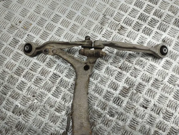 Audi A4 S4 B5 1997 Mozzo ruota anteriore destro OEM 8D0407258S image 10