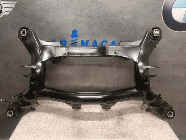 BMW 3 G20 bakvagnsbalk OEM 6876541 image 2