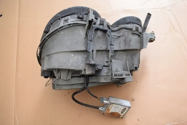 MERCEDES W210 FAROL DIANTEIRO DIREITO XENON image 2