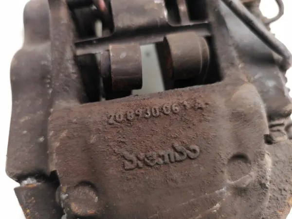 Audi Q7 Bakre bromsok OEM 208930061A Begagnad image 7