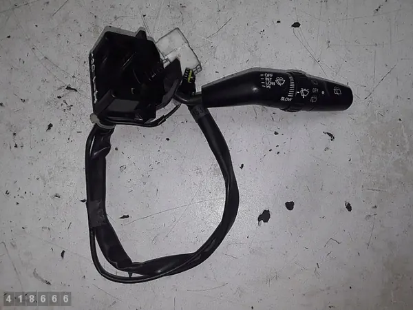 Interruptor Hyundai OEM AM-418666 para H-1 2006 image 2