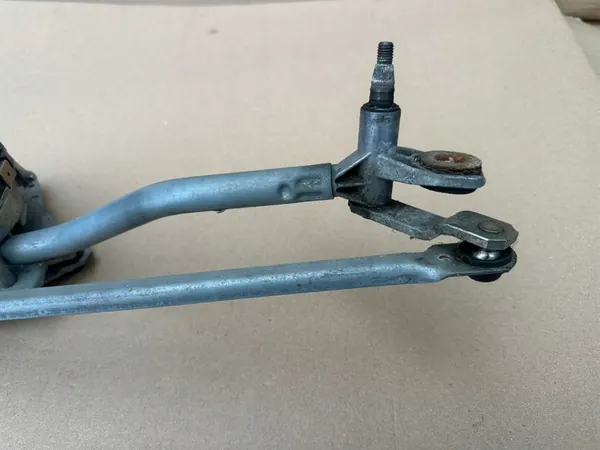 AUDI A6 C6 Etu Pyyhkijän Moottorin Mekanismi 4F1955119D image 9