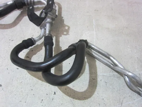 BMW Oljekylarlinor OEM 17227592723 - Begagnad image 5