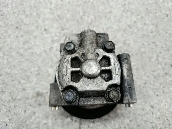 Ohjaustehostimen Pumppu Ford S-MAX I 6G91-3A696-CC OEM image 5