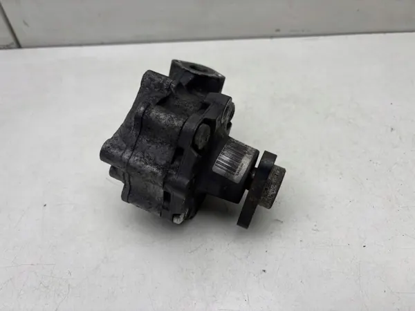 Pompe de direction assistée d'occasion OEM 7L8422154F Audi Q7 image 2