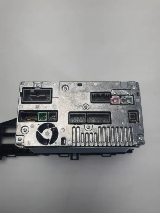 Honda HR-V II Radio-Navigationsmodul OEM 39100-T5A-G61-M1 image 4