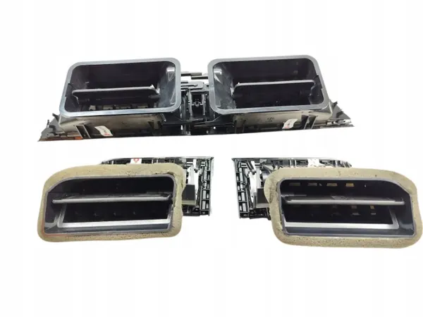 Grille OEM 5E0820951 pour Skoda Octavia III image 5
