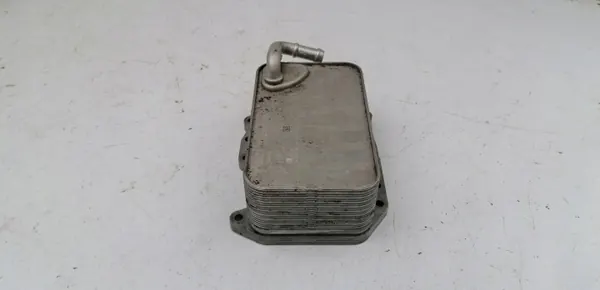 Arrefecedor de óleo Audi OE OEM 059117015K - Usado image 5