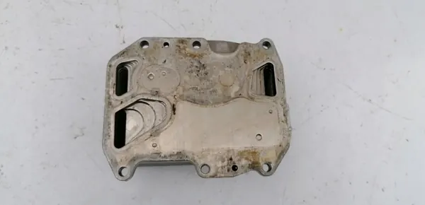 Arrefecedor de óleo Audi OE OEM 059117015K - Usado image 7