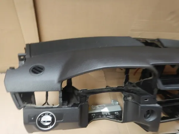 Tableau de bord OEM Mercedes W212 2x ceintures 3x airbag image 10