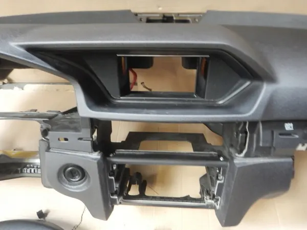 Tableau de bord OEM Mercedes W212 2x ceintures 3x airbag image 7