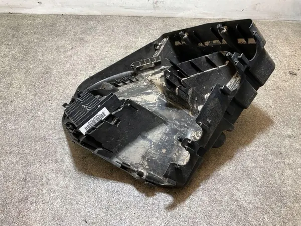 Pièces de compartiment moteur VW OEM 7LA907296 - Occasion image 5