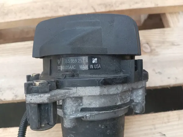 Bomba de aire secundaria Porsche Cayenne 4.5 V8 7L5959253A 7L5959253B image 3