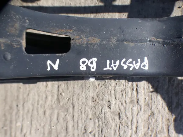 Suspension arrière crémaillère triangle VW Passat B8 2019 image 3